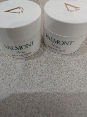 Valmont moisturizer 24 hour light cream